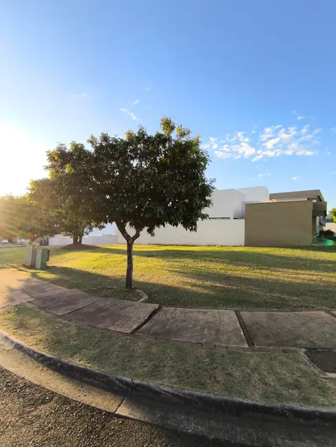 Terreno / Lote à venda, 408m2 em Conjunto Morada do Sol, Uberaba - MG - imagem 4 Foto 4 de Terreno / Lote à venda, 408m2 em Conjunto Morada do Sol, Uberaba - MG