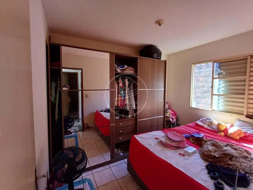 Casa com 2 quartos à venda, 96m2 em Beija-Flor, Uberaba - MG - imagem 5 Foto 5 de Casa com 2 quartos à venda, 96m2 em Beija-Flor, Uberaba - MG