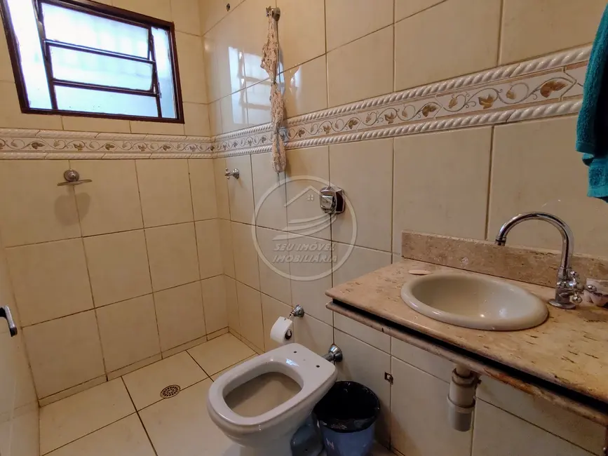 Foto 8 de Casa com 3 quartos à venda, 158m2 em Beija-Flor II, Uberaba - MG