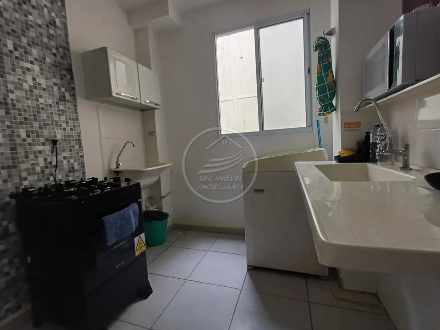 Foto 5 de Apartamento com 2 quartos à venda, 46m2 em Vila Arquelau, Uberaba - MG