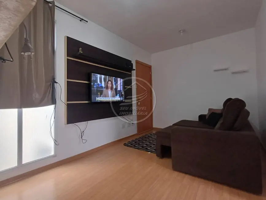 Foto 2 de Apartamento com 2 quartos à venda, 46m2 em Vila Arquelau, Uberaba - MG