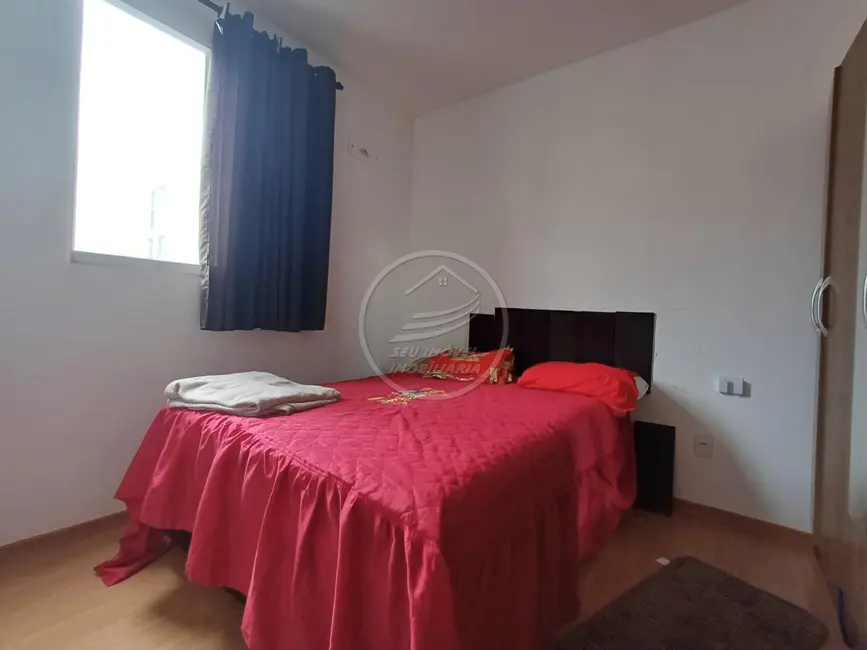 Foto 8 de Apartamento com 2 quartos à venda, 46m2 em Vila Arquelau, Uberaba - MG