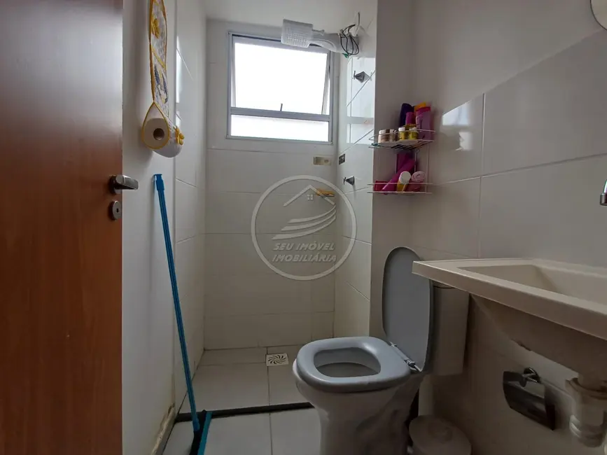 Foto 7 de Apartamento com 2 quartos à venda, 46m2 em Vila Arquelau, Uberaba - MG