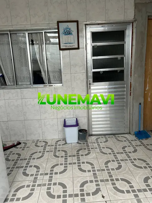 Foto 2 de Casa com 2 quartos à venda, 140m2 em Parque São Francisco, Ferraz De Vasconcelos - SP