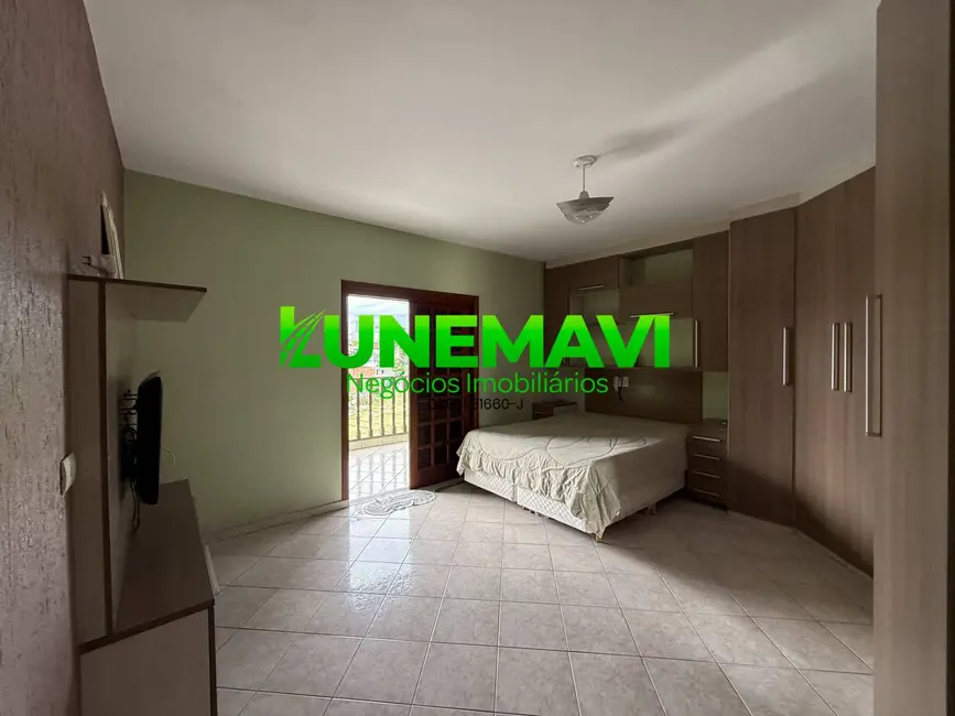 Foto 8 de Casa com 4 quartos à venda, 189m2 em Vila Santo Antônio, Ferraz De Vasconcelos - SP