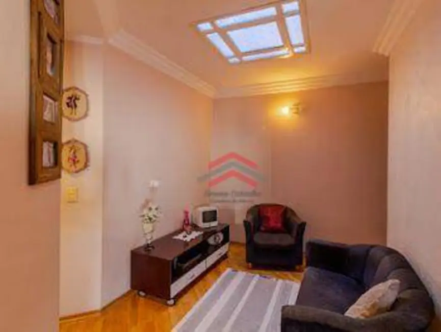 Foto 3 de Sobrado com 3 quartos à venda, 166m2 em Jardim Guairaca, São Paulo - SP