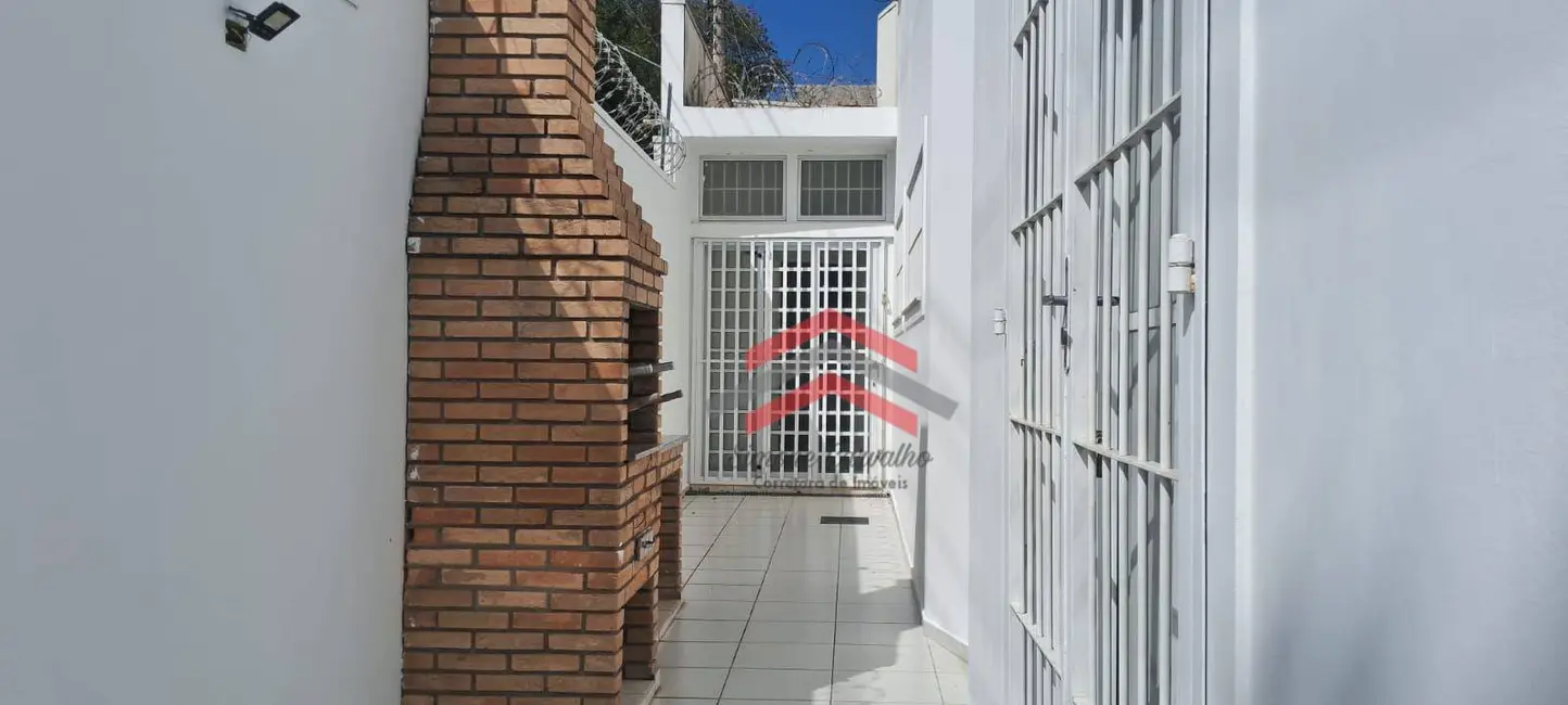 Sobrado com 3 quartos à venda e para alugar, 238m2 em Parque Sevilha, São Paulo - SP - imagem 8 Foto 8 de Sobrado com 3 quartos à venda e para alugar, 238m2 em Parque Sevilha, São Paulo - SP