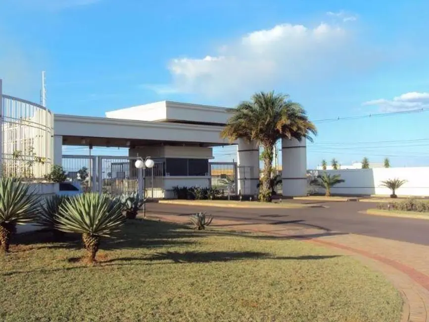 Foto 1 de Terreno / Lote à venda, 360m2 em Portal das Águas, Tres Lagoas - MS