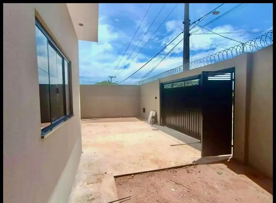 Foto 1 de Casa com 2 quartos à venda, 150m2 em Tres Lagoas - MS