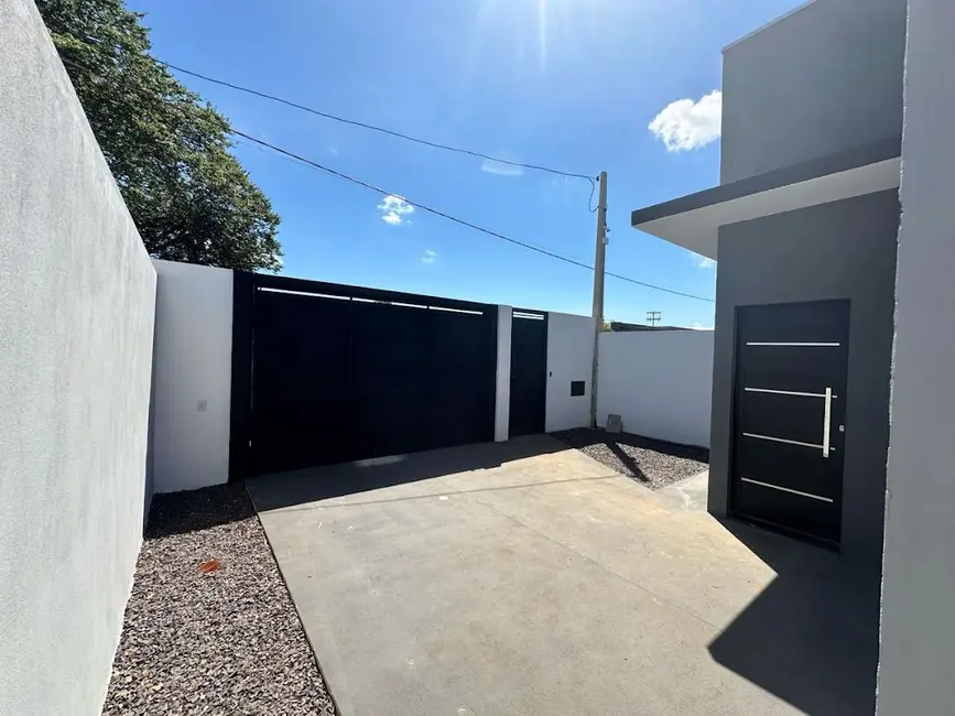 Foto 3 de Casa com 2 quartos à venda, 121m2 em Ipê, Tres Lagoas - MS