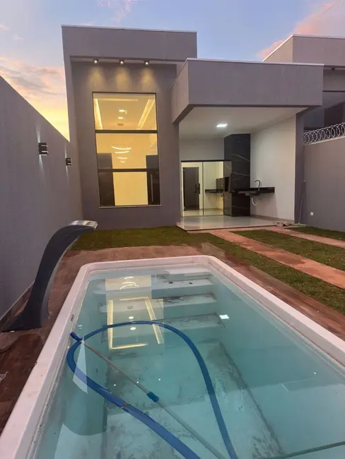 Casa com 3 quartos à venda, 195m2 em Tres Lagoas - MS - imagem 2 Foto 2 de Casa com 3 quartos à venda, 195m2 em Tres Lagoas - MS