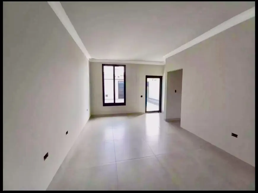 Casa com 3 quartos à venda, 210m2 em Ipê, - MS - imagem 8 Foto 8 de Casa com 3 quartos à venda, 210m2 em Ipê, - MS