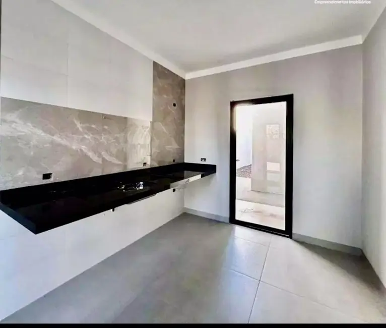 Casa com 3 quartos à venda, 210m2 em Ipê, - MS - imagem 4 Foto 4 de Casa com 3 quartos à venda, 210m2 em Ipê, - MS