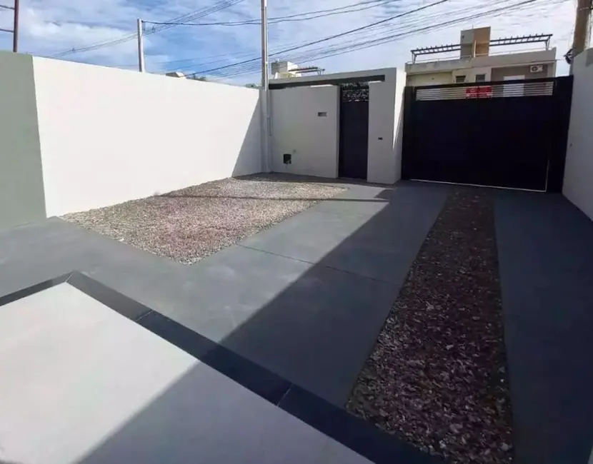 Casa com 3 quartos à venda, 210m2 em Ipê, - MS - imagem 1 Foto 1 de Casa com 3 quartos à venda, 210m2 em Ipê, - MS