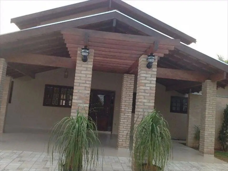 Casa de Condomínio com 3 quartos à venda, 890m2 em Guapiacu - SP - imagem 5 Foto 5 de Casa de Condomínio com 3 quartos à venda, 890m2 em Guapiacu - SP