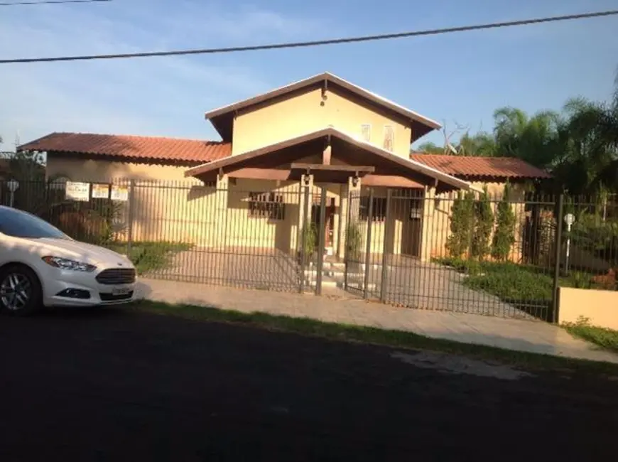 Casa de Condomínio com 3 quartos à venda, 890m2 em Guapiacu - SP - imagem 9 Foto 9 de Casa de Condomínio com 3 quartos à venda, 890m2 em Guapiacu - SP