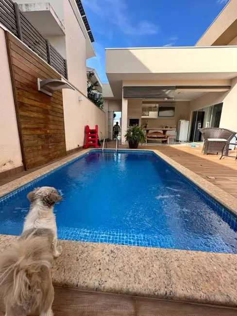 Foto 2 de Casa de Condomínio com 3 quartos à venda, 270m2 em Residencial Costa Leste, Tres Lagoas - MS