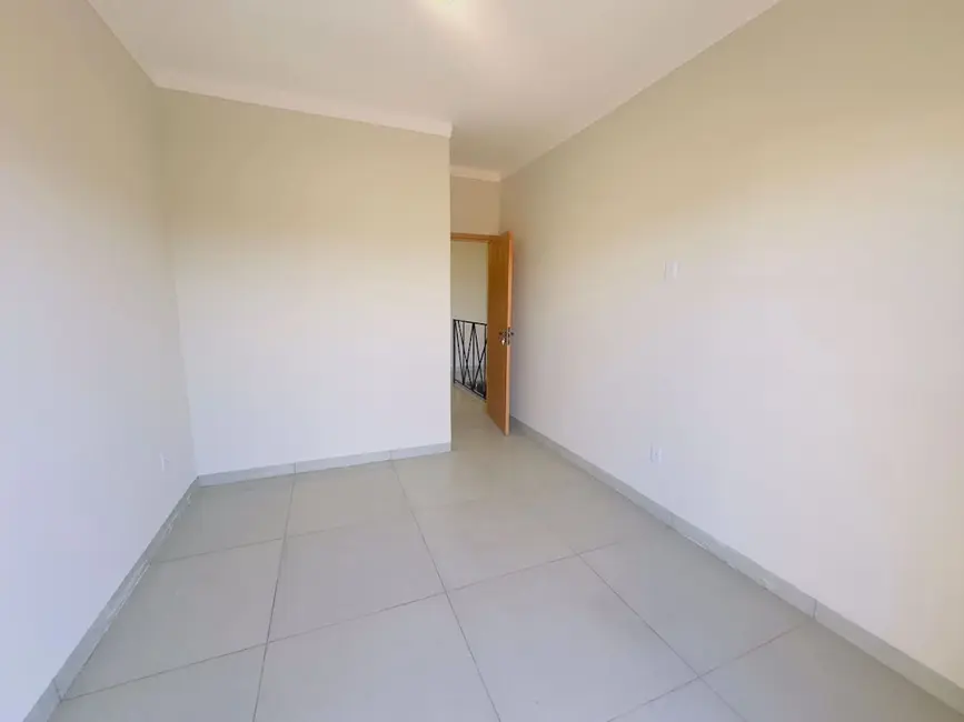 Foto 7 de Casa com 3 quartos à venda, 100m2 em Jardim Alvorada, Tres Lagoas - MS