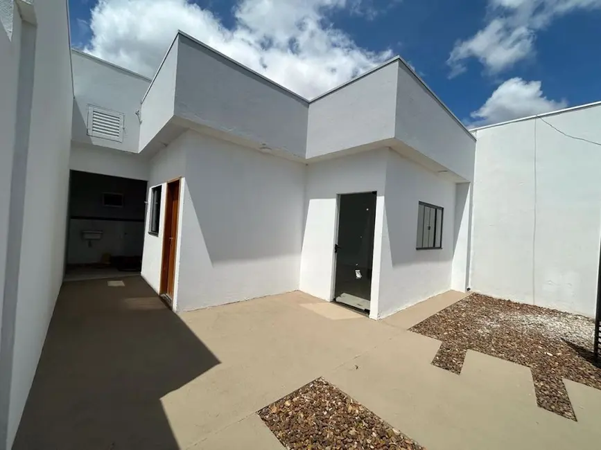 Foto 3 de Casa com 2 quartos à venda, 150m2 em Tres Lagoas - MS