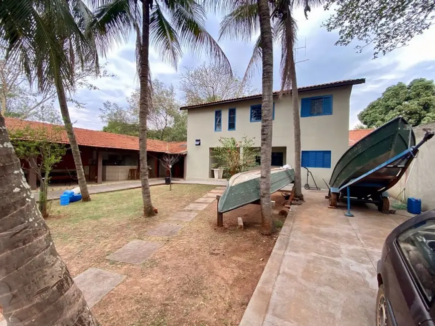 Foto 3 de Sítio / Rancho com 4 quartos à venda, 900m2 em Jupiá, Tres Lagoas - MS