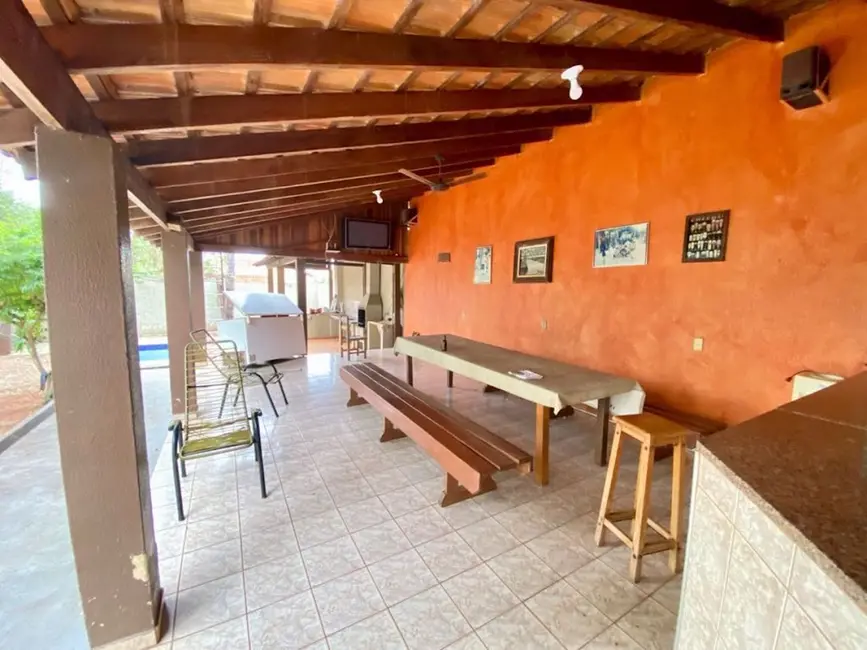 Foto 9 de Sítio / Rancho com 4 quartos à venda, 900m2 em Jupiá, Tres Lagoas - MS