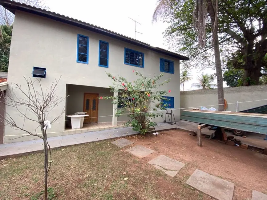 Foto 2 de Sítio / Rancho com 4 quartos à venda, 900m2 em Jupiá, Tres Lagoas - MS