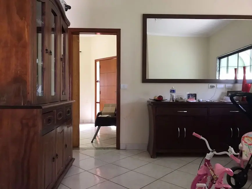Casa com 3 quartos à venda, 625m2 em Centro, Tres Lagoas - MS - imagem 6 Foto 6 de Casa com 3 quartos à venda, 625m2 em Centro, Tres Lagoas - MS
