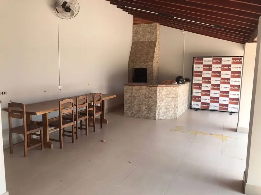 Casa com 3 quartos à venda, 625m2 em Centro, Tres Lagoas - MS - imagem 3 Foto 3 de Casa com 3 quartos à venda, 625m2 em Centro, Tres Lagoas - MS