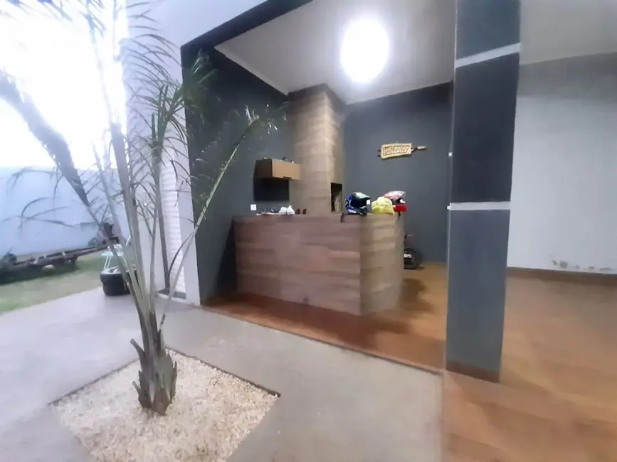 Foto 6 de Casa com 3 quartos à venda, 225m2 em Jardim das Paineiras, Tres Lagoas - MS