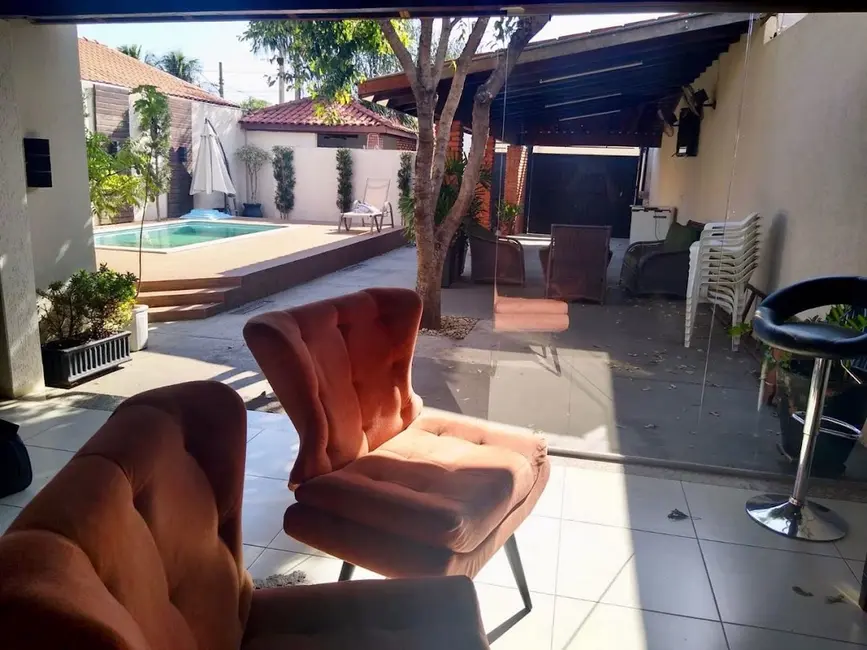 Foto 5 de Casa com 3 quartos à venda, 300m2 em Jardim Planalto, Tres Lagoas - MS
