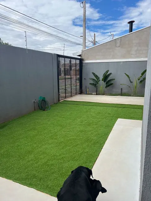 Foto 1 de Sobrado com 3 quartos à venda, 150m2 em Ipê, Tres Lagoas - MS