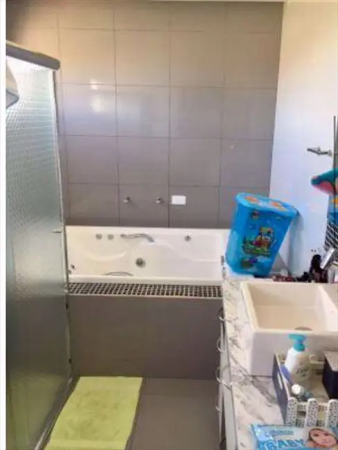 Casa com 3 quartos à venda, 240m2 em Recanto das Palmeiras, Tres Lagoas - MS - imagem 8 Foto 8 de Casa com 3 quartos à venda, 240m2 em Recanto das Palmeiras, Tres Lagoas - MS