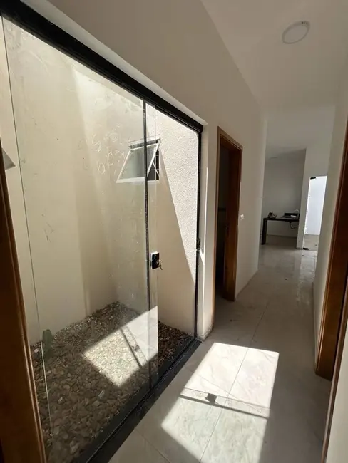 Foto 4 de Casa com 2 quartos à venda, 150m2 em Tres Lagoas - MS