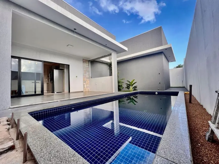 Foto 1 de Casa com 3 quartos à venda, 300m2 em Jardim Alvorada, Tres Lagoas - MS