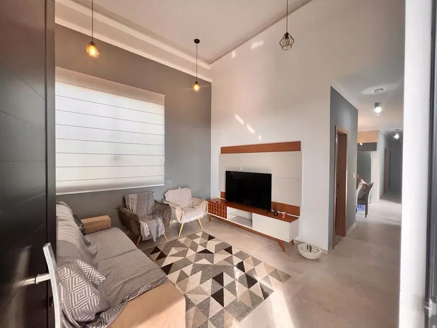 Foto 4 de Casa com 3 quartos à venda, 300m2 em Jardim Alvorada, Tres Lagoas - MS