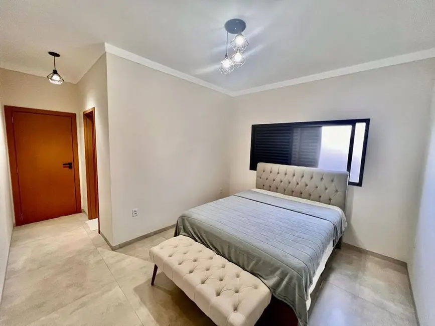 Foto 6 de Casa com 3 quartos à venda, 300m2 em Jardim Alvorada, Tres Lagoas - MS