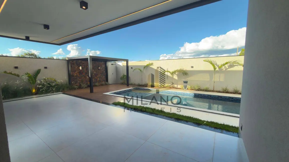 Foto 2 de Casa de Condomínio com 3 quartos à venda, 455m2 em Tres Lagoas - MS