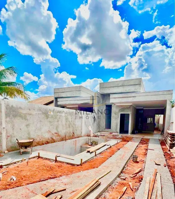 Foto 3 de Casa com 3 quartos à venda, 218m2 em Ipê, Tres Lagoas - MS