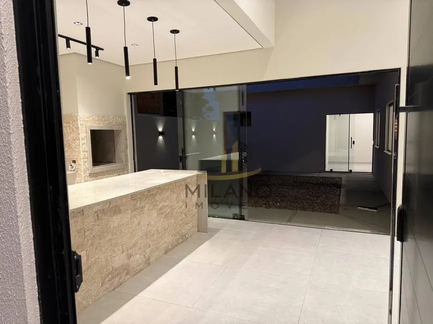 Casa com 3 quartos à venda, 200m2 em Alto da Boa Vista, Tres Lagoas - MS - imagem 2 Foto 2 de Casa com 3 quartos à venda, 200m2 em Alto da Boa Vista, Tres Lagoas - MS