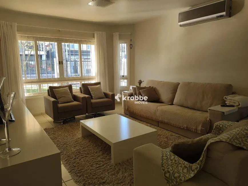 Foto 4 de Casa com 3 quartos à venda, 519m2 em Languiru, Teutonia - RS