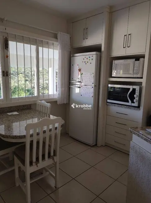 Foto 6 de Casa com 3 quartos à venda, 519m2 em Languiru, Teutonia - RS