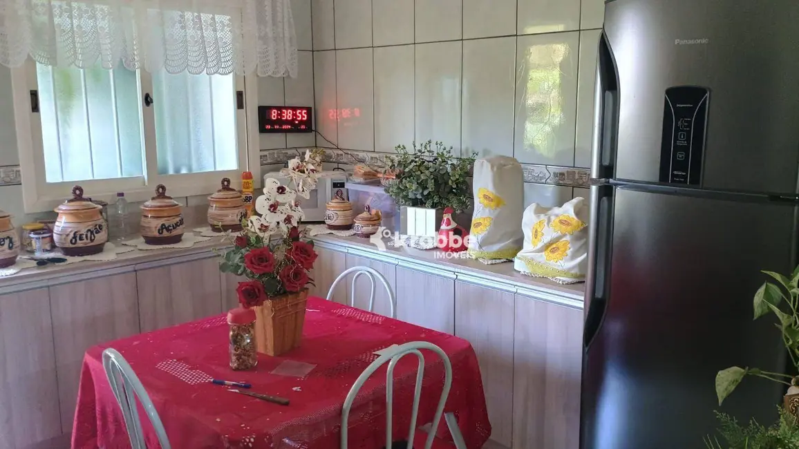 Casa com 2 quartos à venda, 300m2 em Teutonia - RS - imagem 4 Foto 4 de Casa com 2 quartos à venda, 300m2 em Teutonia - RS