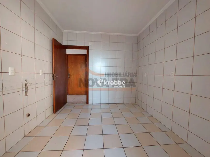 Foto 6 de Apartamento com 3 quartos à venda, 100m2 em Estrela - RS