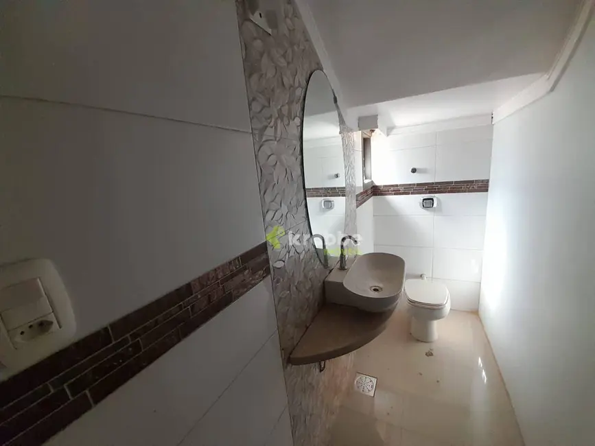 Foto 6 de Casa com 3 quartos à venda, 363m2 em Estrela - RS