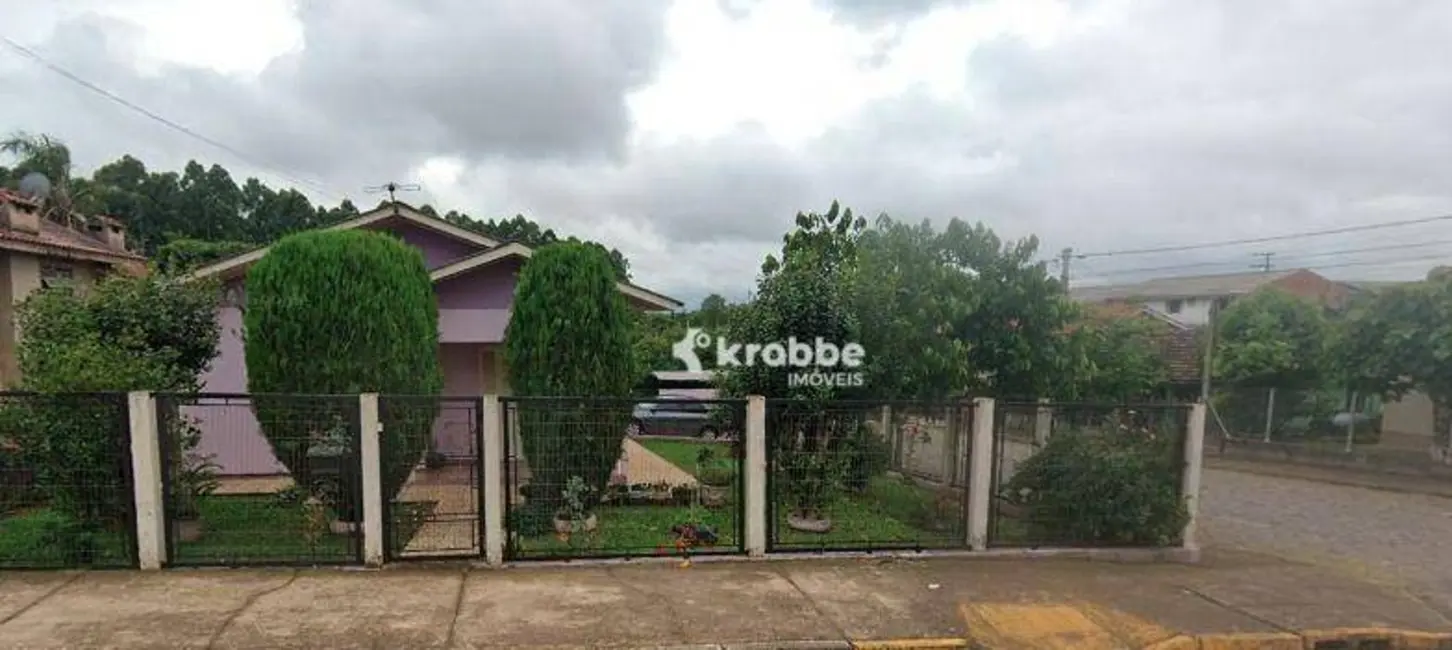 Foto 1 de Casa com 2 quartos à venda, 375m2 em Estrela - RS