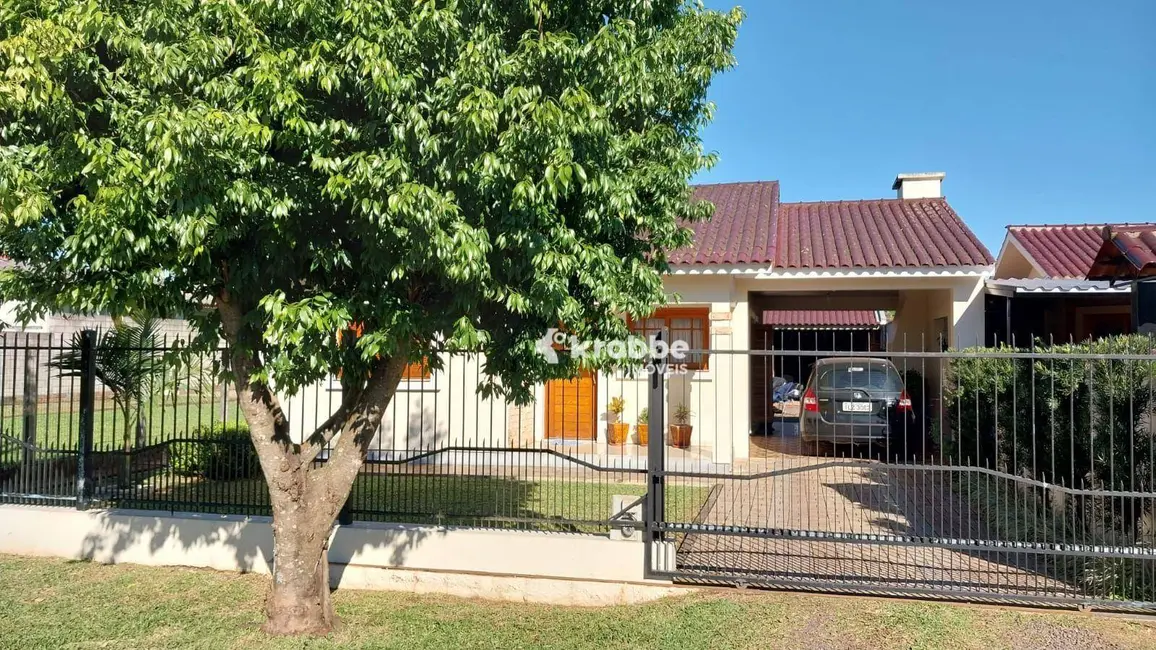 Foto 2 de Casa com 2 quartos à venda, 360m2 em Teutonia - RS