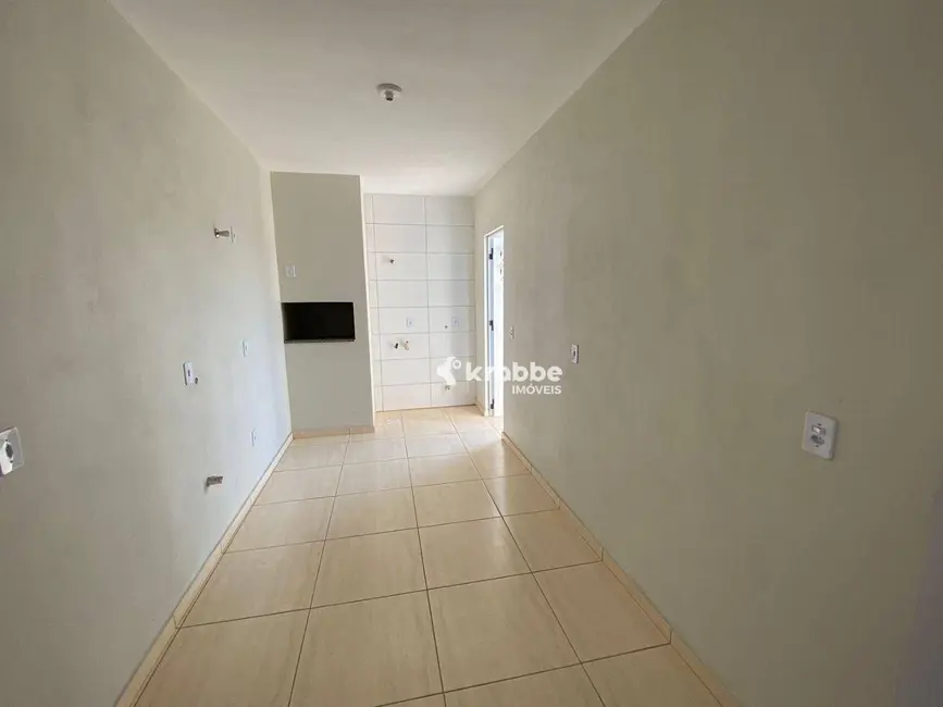 Foto 2 de Casa com 2 quartos à venda, 318m2 em Estrela - RS