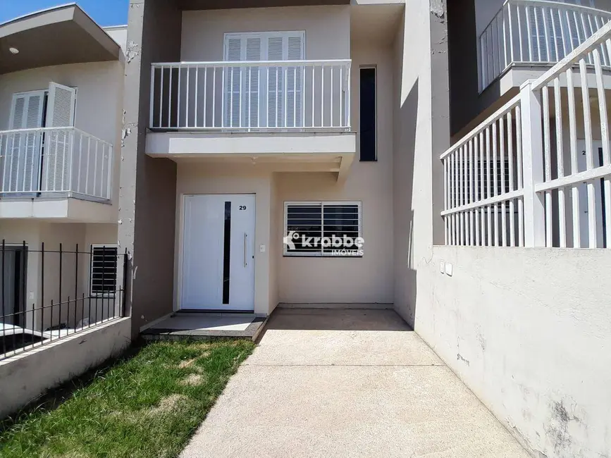 Foto 1 de Sobrado com 2 quartos à venda, 366m2 em Estrela - RS