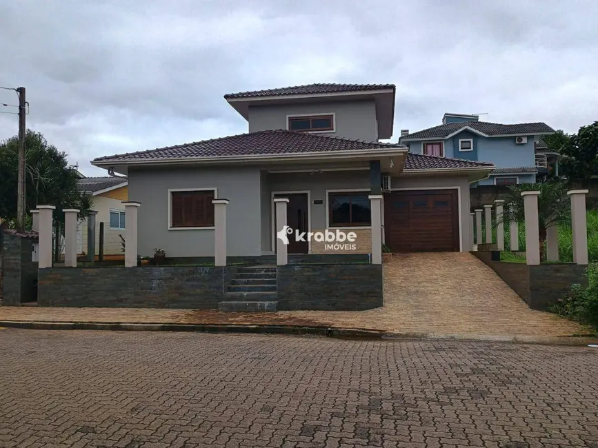 Foto 1 de Casa com 2 quartos à venda, 362m2 em Languiru, Teutonia - RS