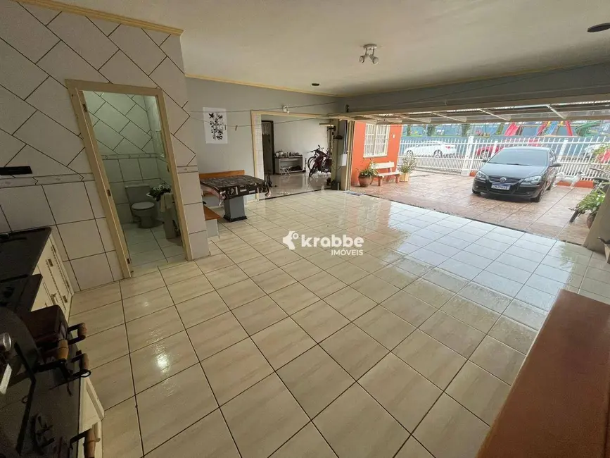 Casa com 3 quartos à venda, 450m2 em Teutonia - RS - imagem 3 Foto 3 de Casa com 3 quartos à venda, 450m2 em Teutonia - RS